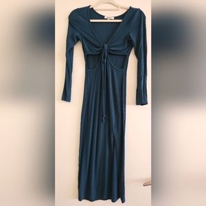 Berlock/rihoas blue cutout side split midi dress (medium, us size 6)